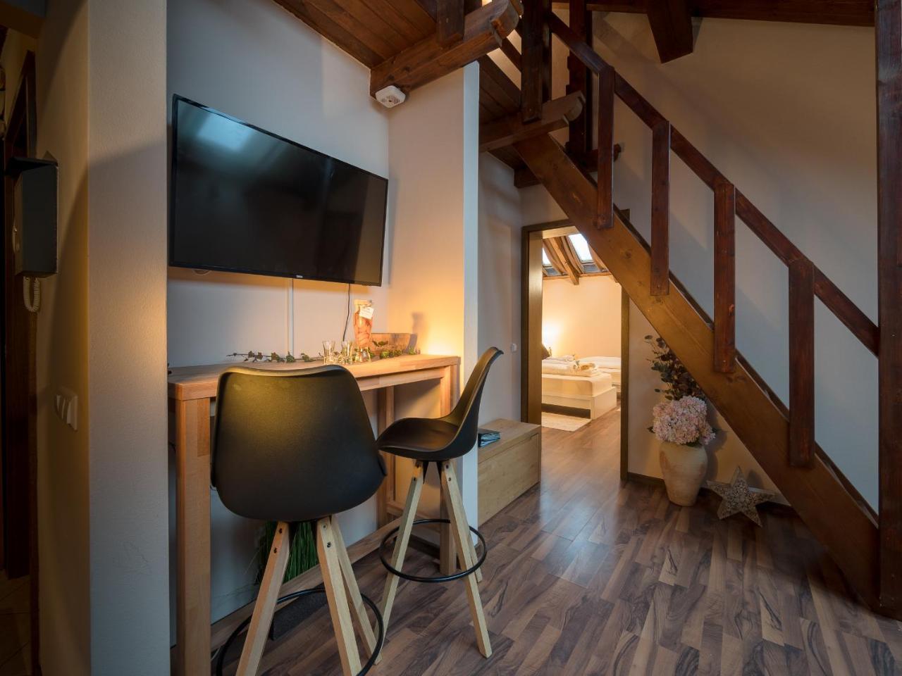 Vila Bovec Sky Mansard Apartment Kültér fotó